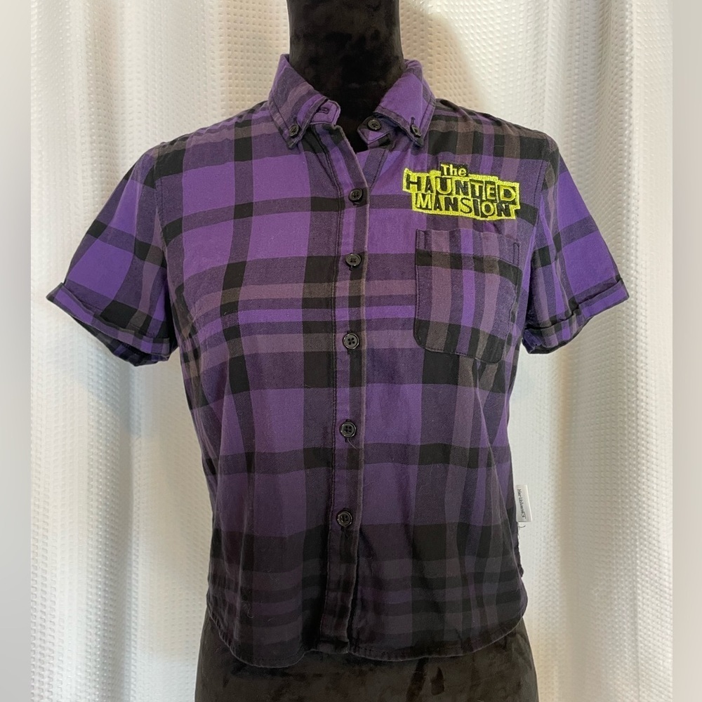 Disney Parks Her Universe plaid Haunted Mansion Hitchhiking Ghosts blouse medium